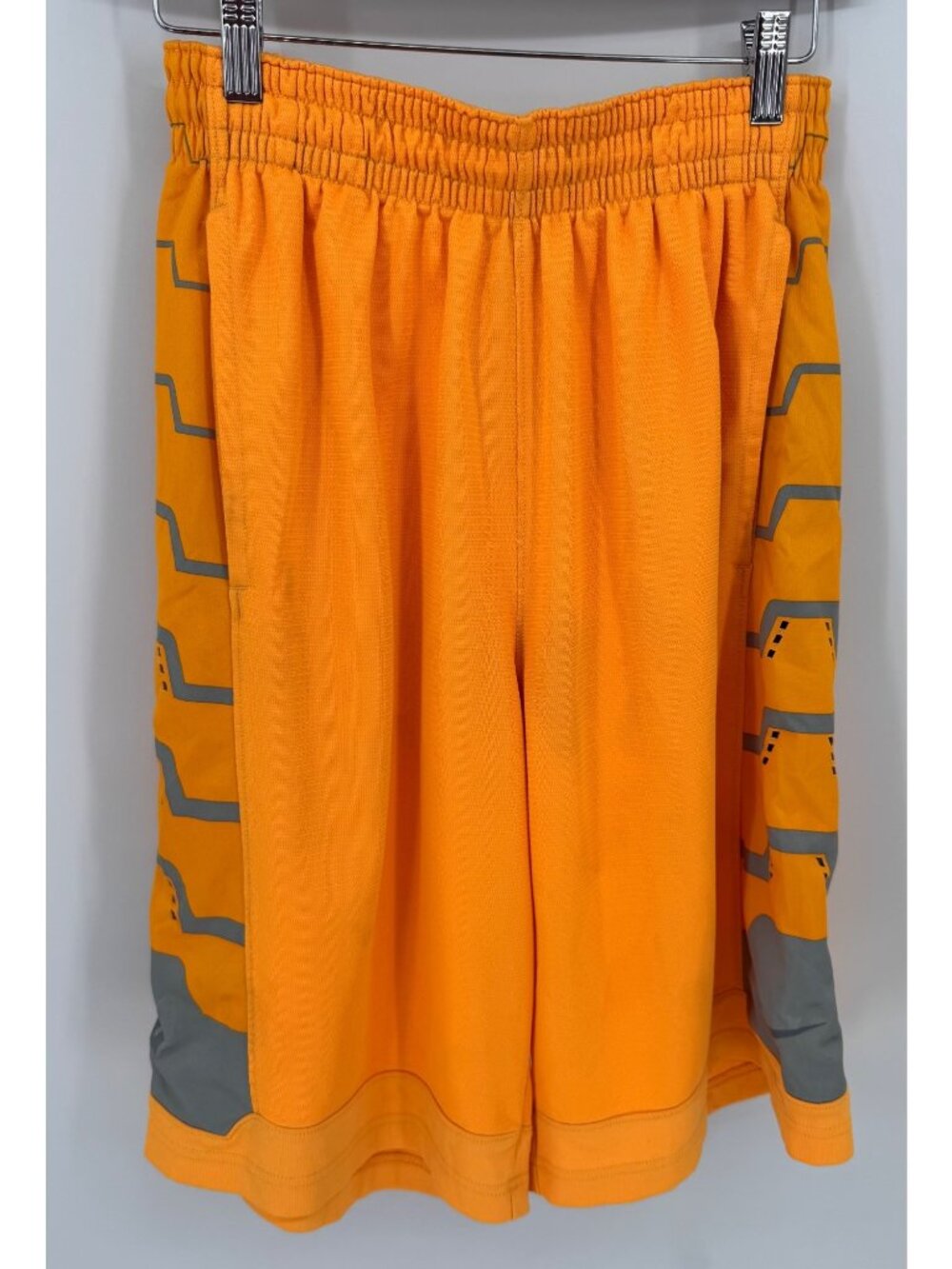 Nike Dri-Fit Mens King James Orange Athletic Shorts W/ Reflective Side Size M